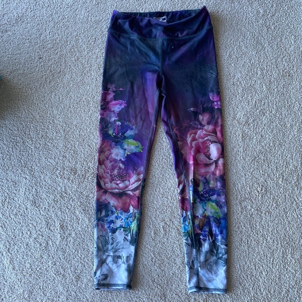 Evolution & creation active yoga pants small floral leggings purple pink
